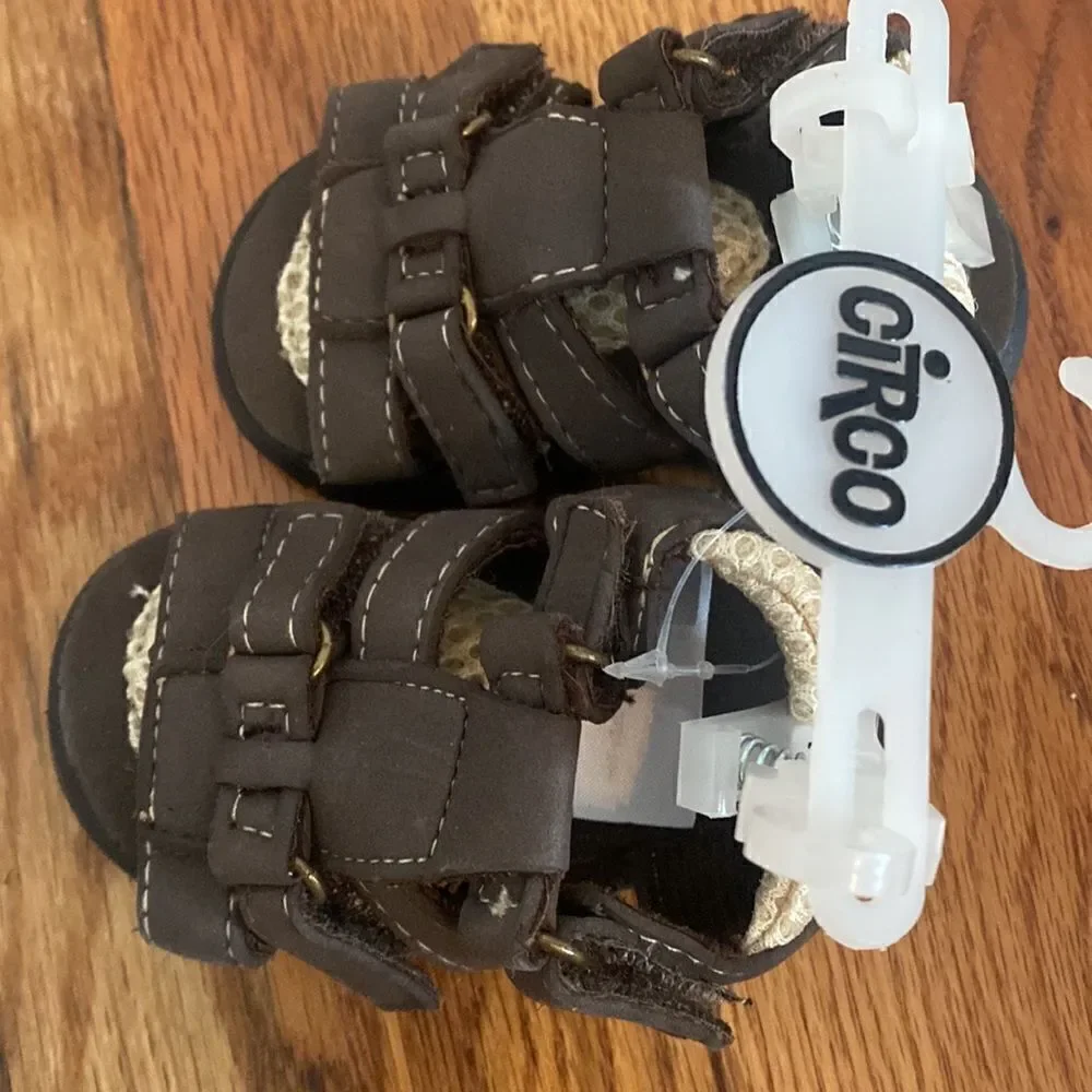 Baby Sandals Shoes Brown Circo Shower Gift 0-3 months NWT